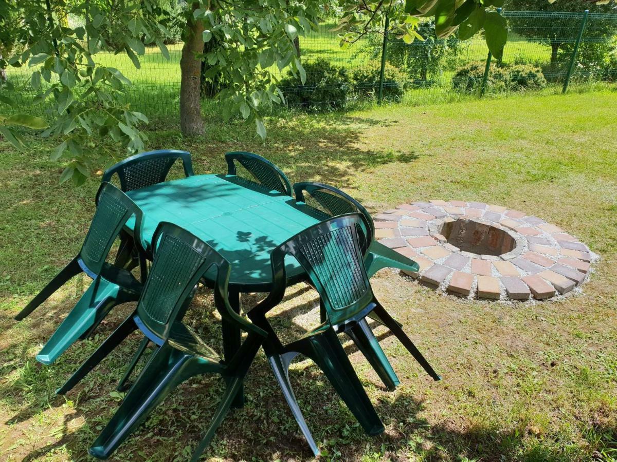 Kokusz Apartmanok 埃格尔 外观 照片